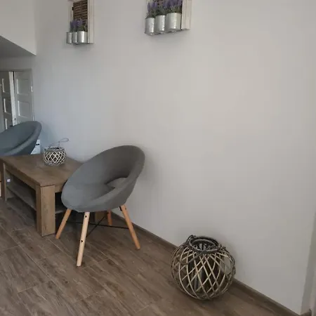 En